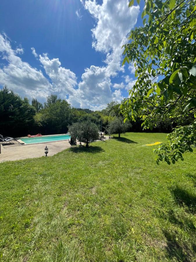 Villa Domaine Du Bonheur En Pierre Avec Piscine, Proche Sarlat Carlux Exterior foto